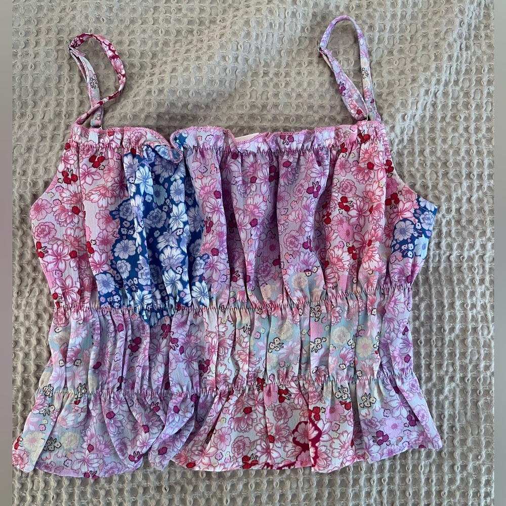 Show po spring crop top